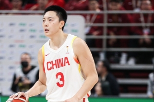 今日中国男篮对阵乌拉圭大名单出炉！胡明轩/胡金秋/贺希宁领衔