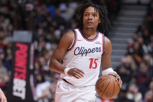 媒体人：有两支CBA球队对前NBA球员小泰泰·华盛顿感兴趣