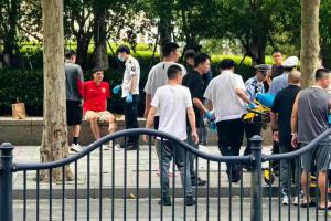 左小腿受伤！博主：海港后卫吾米提江遭遇车祸，今晚中超无法上场