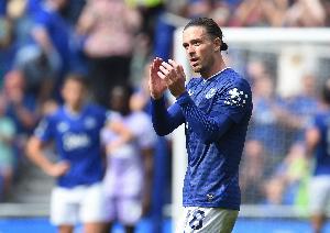 DO独家：埃弗顿就租借格拉利什与曼城达协议，租期一个赛季