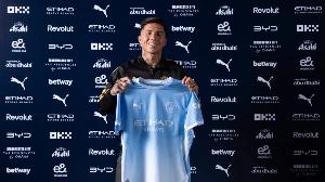 电讯报：切尔西本可最后一刻叫停恩佐交易，但还是决定信守承诺