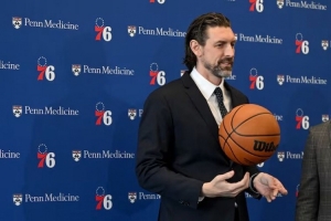 队记：甘西刚上任就签下了布朗&詹姆斯等人 这种成就是无法重现的