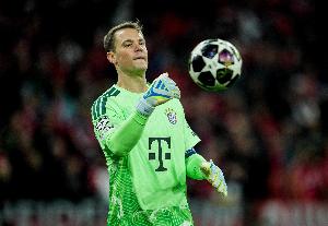 沙尔克名宿呼吁球迷尊重诺伊尔：我们应该为他感到骄傲