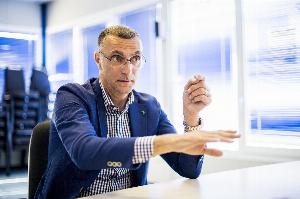 贝尔戈米：国米失去了阿切尔比和德弗里，但没有找到合适的替代者