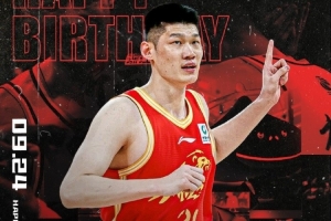新赛季保持健康！祝胡金秋和雷琼·塔克29岁生日快乐！