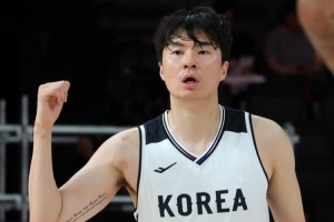 媒体人：李贤重无缘开拓者训练营 韩国球员在旅外问题方面很麻烦