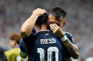 梅西谢幕！米体：29岁劳塔罗追逐阿圭罗巴蒂，他渴望引领新阿根廷