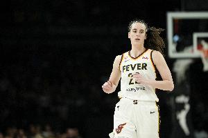 需要改变了？克拉克时代狂热3年季后赛2次首轮出局 1次半决赛失利