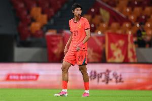 回归阵容！17岁赵松源本场重回国足名单，上场对新西兰缺席