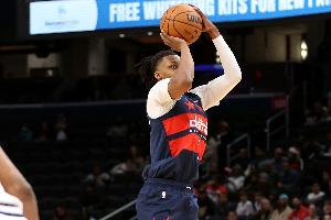 卡林顿直言奇才为选迪班萨摆烂！名记：NBA不会就其言论进行处罚