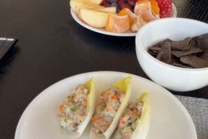 营养又健康！詹姆斯晒今日餐食：午睡过后的一点下午茶