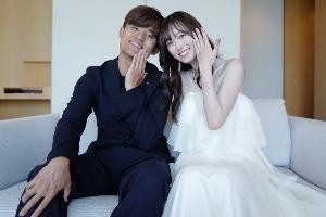 甜妹天花板久保建英新婚妻子：童星出道甜美可爱，粉丝超百万