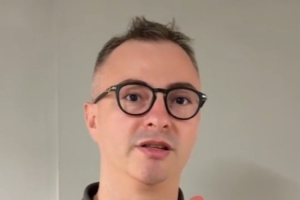 广东男篮主帅：打造球队是一个过程 我们需要时间沉淀