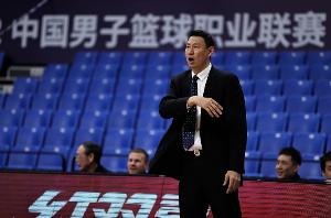 李楠：无论领先还是落后的时候 我们都会有队员站出来