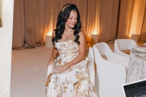 库里妈妈与现任丈夫相识不到1年 当时前者因母亲离世心情低落