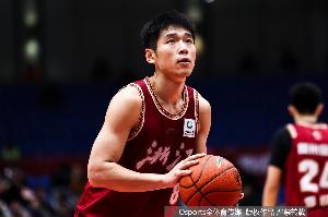这打得啥啊！浙江首节仅拿11分 全队投篮19中3&三分球9中0