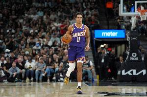 薪资专家：太阳先执行伊戈达罗下赛季250万的选项 再2900万续约